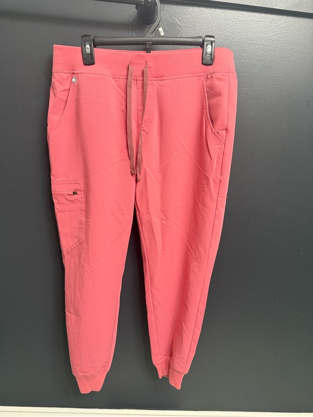 Figs Women's Coral Pink Jogger Scrub Pants